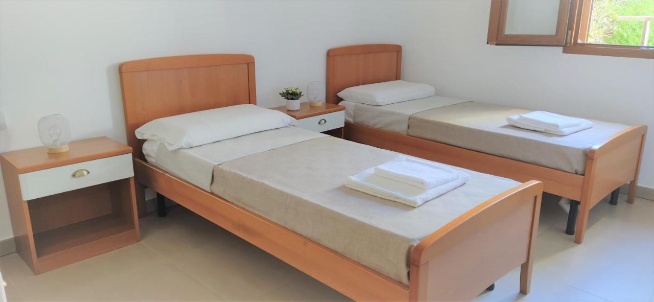 Sun Light Apartment Tortoli Luaran gambar